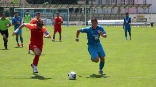 „Luca & Jozef 🇸🇰⚽️ Dva príbehy. Dve cesty. Jeden cieľ – vrátiť sa na ihrisko a pomôcť svojmu tímu čo najskôr!“ 📖 Celý...